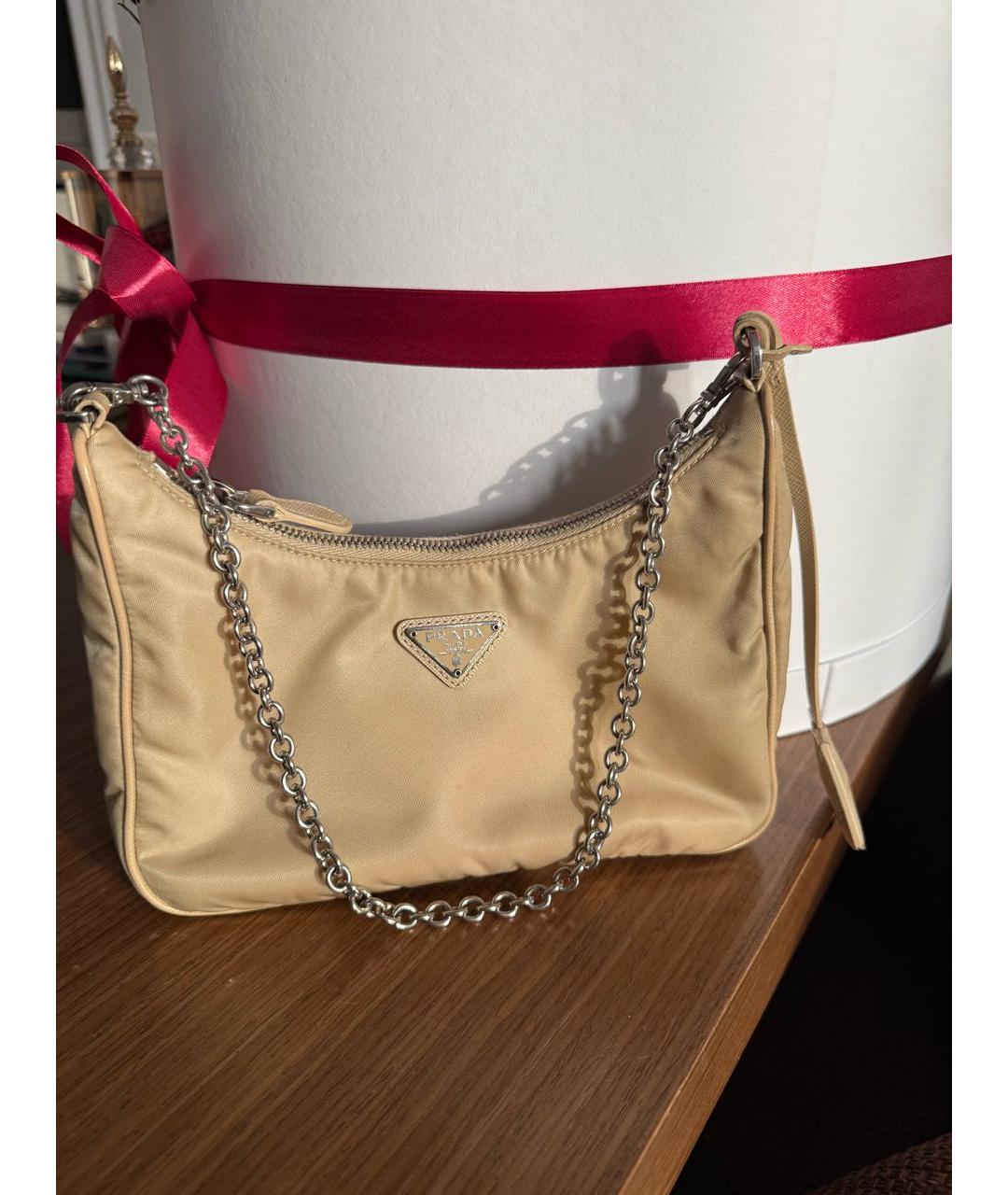PRADA Бежевая сумка с короткими ручками, фото 2