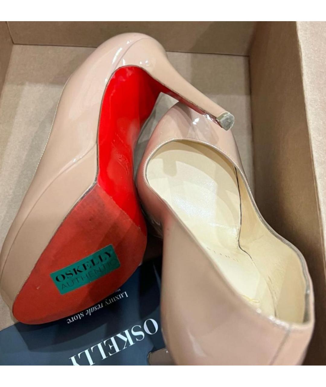 CHRISTIAN LOUBOUTIN Бежевые туфли из лакированной кожи, фото 5
