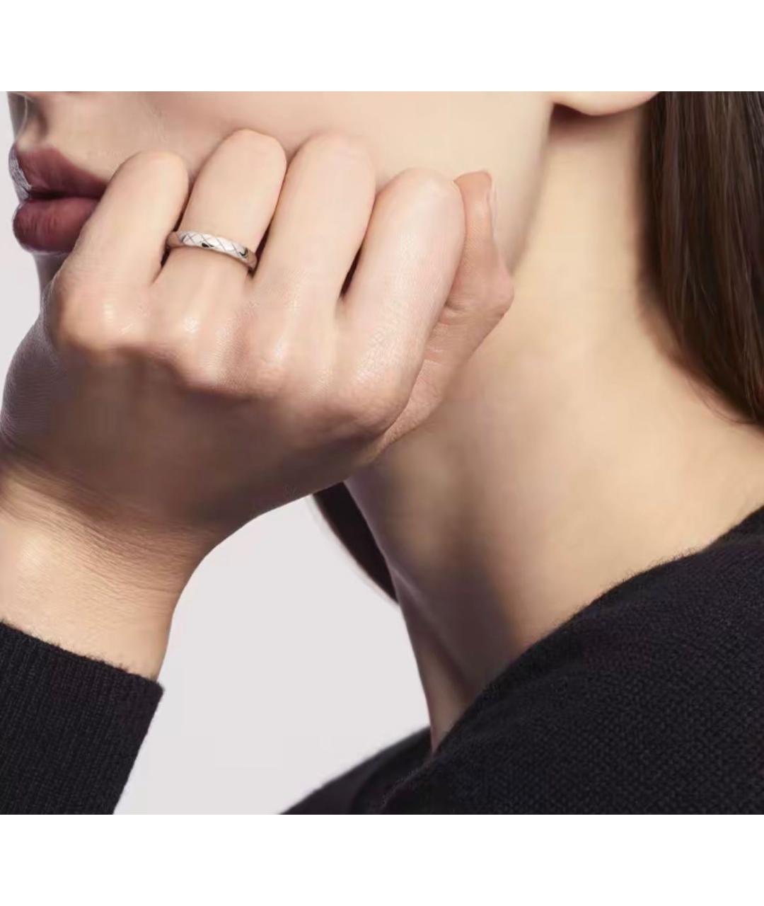 CHANEL Серебряное кольцо из белого золота, фото 4
