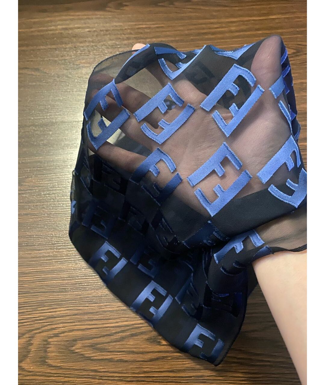 FENDI Синий шелковый шарф, фото 4