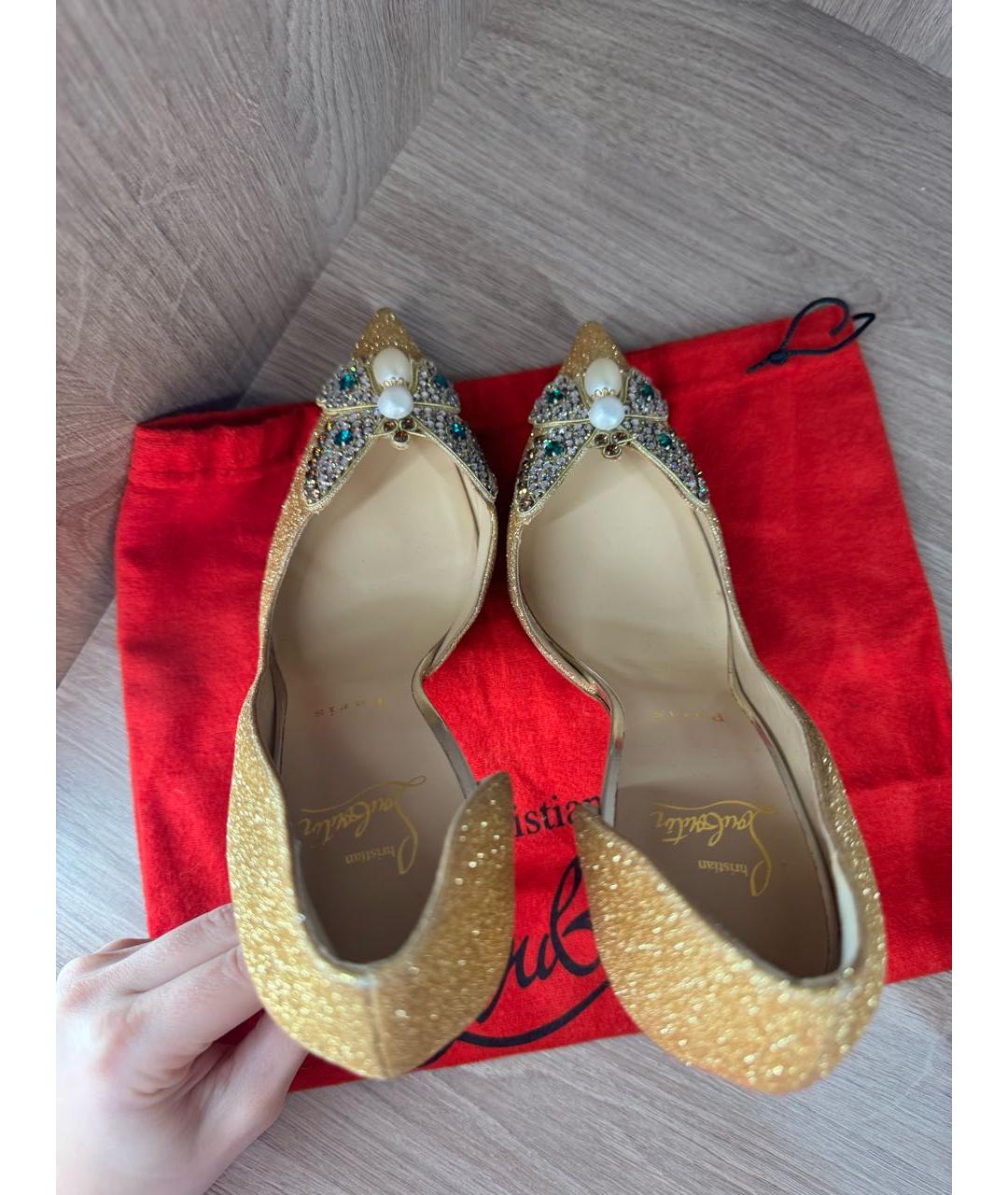 CHRISTIAN LOUBOUTIN Золотые туфли, фото 3