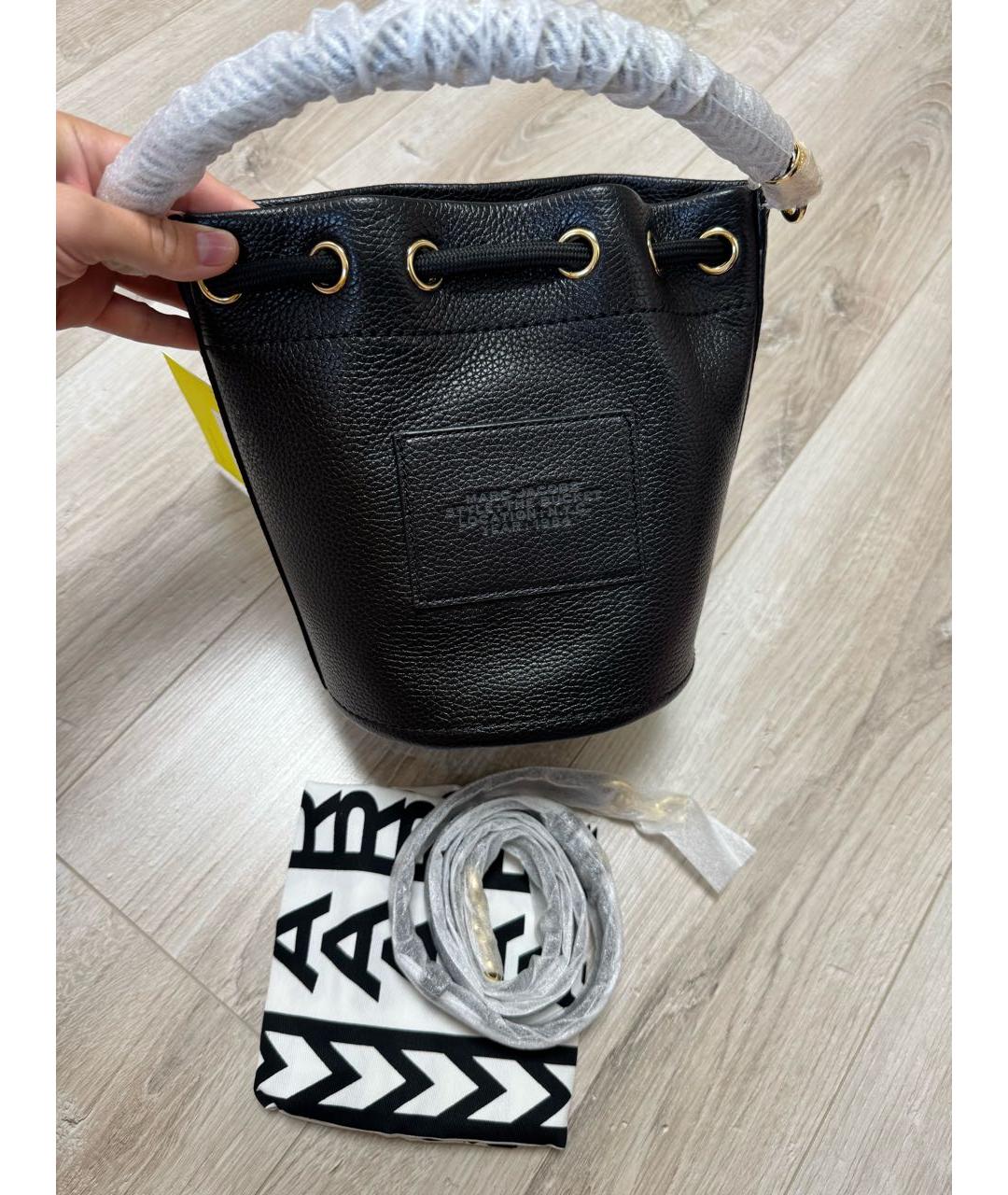 MARC JACOBS Черная кожаная сумка через плечо, фото 3