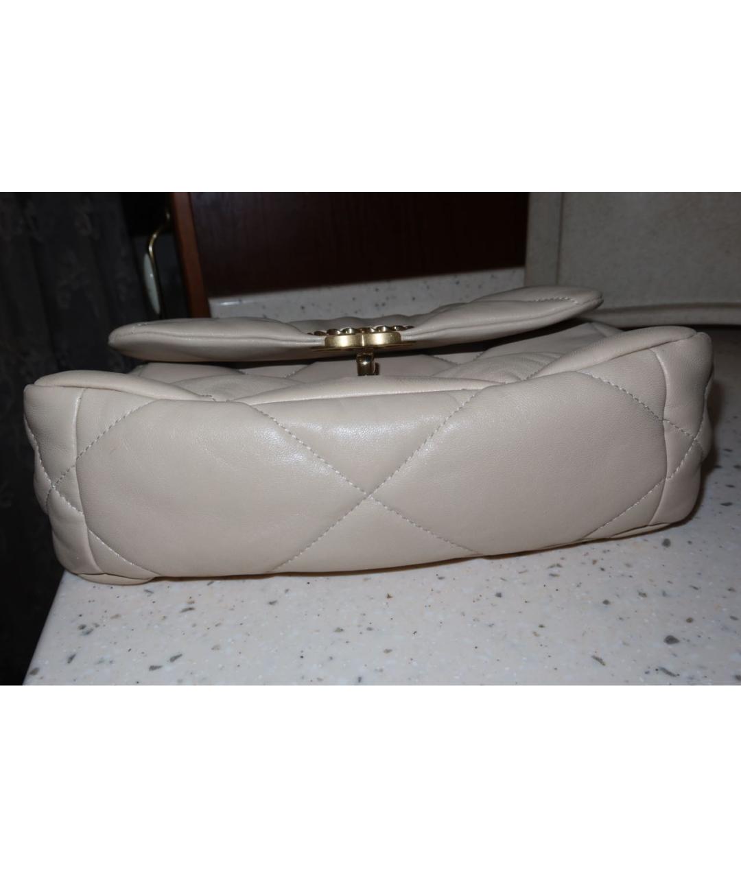 CHANEL Бежевая кожаная сумка через плечо, фото 2