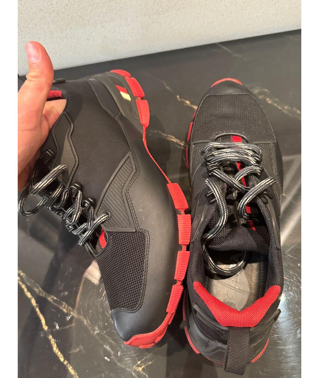 PRADA Черные синтетические низкие кроссовки / кеды, фото 5