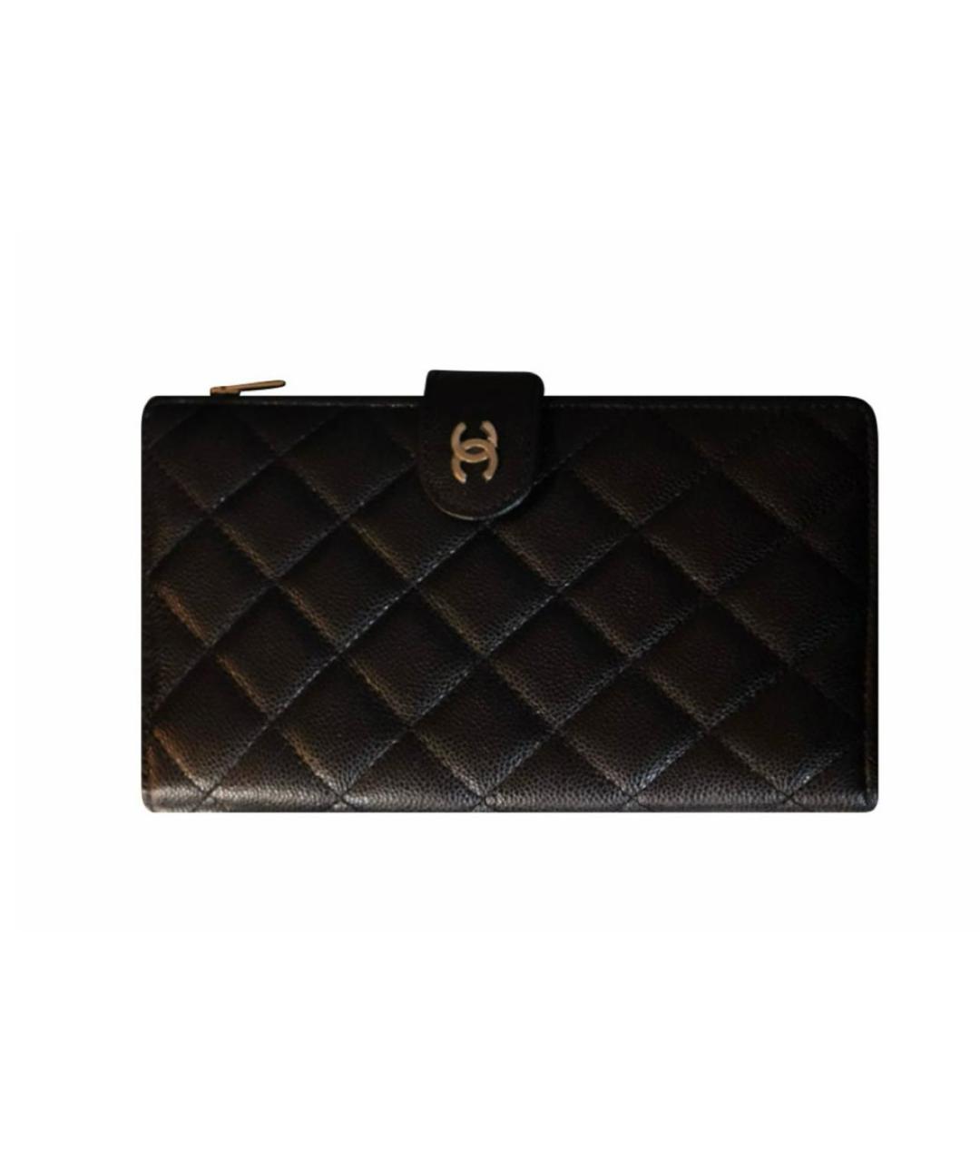 CHANEL BEAUTY Черная кожаная сумка с короткими ручками, фото 8