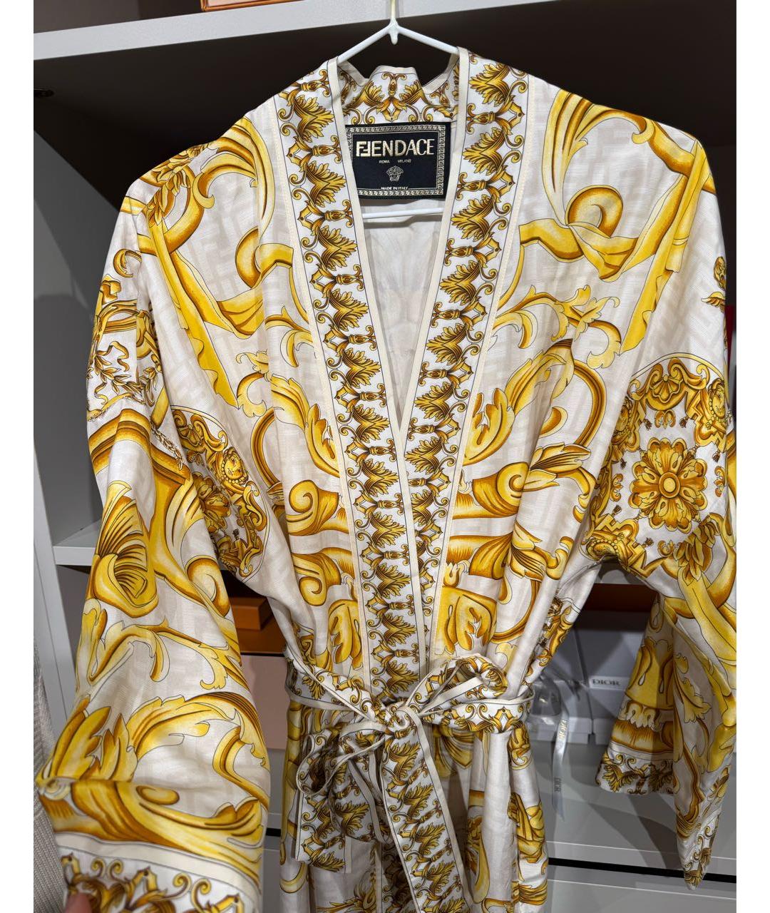 VERSACE Желтое шелковое платье, фото 3