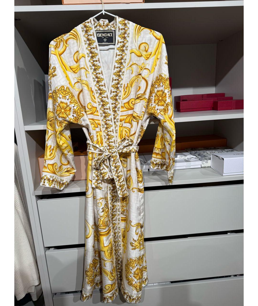 VERSACE Желтое шелковое платье, фото 8