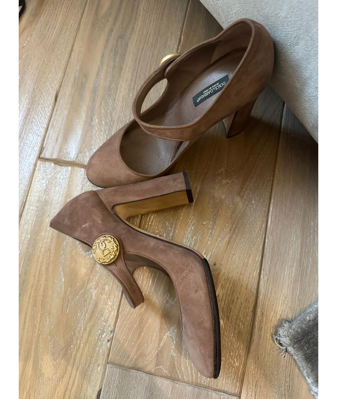 DOLCE&GABBANA Бежевые замшевые туфли, фото 4