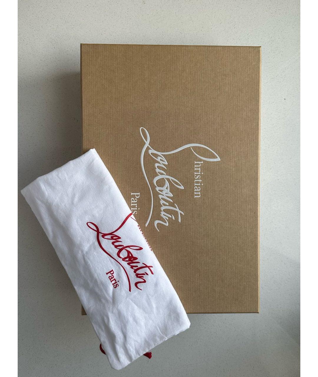 CHRISTIAN LOUBOUTIN Бежевые туфли из лакированной кожи, фото 6