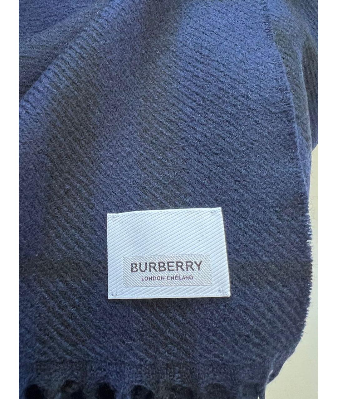 BURBERRY Темно-синий шерстяной шарф, фото 3
