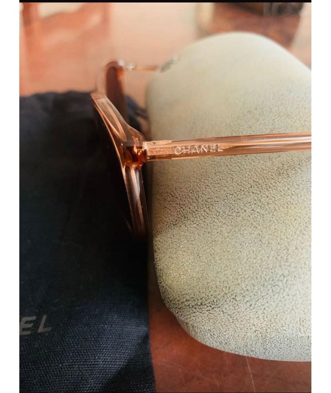 CHANEL Коричневые пластиковые солнцезащитные очки, фото 2