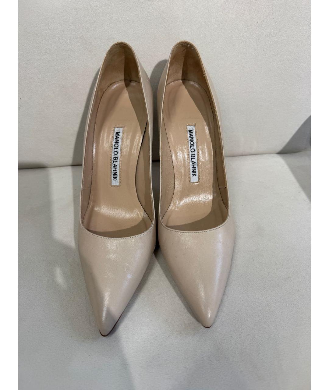 MANOLO BLAHNIK Бежевые кожаные туфли, фото 2