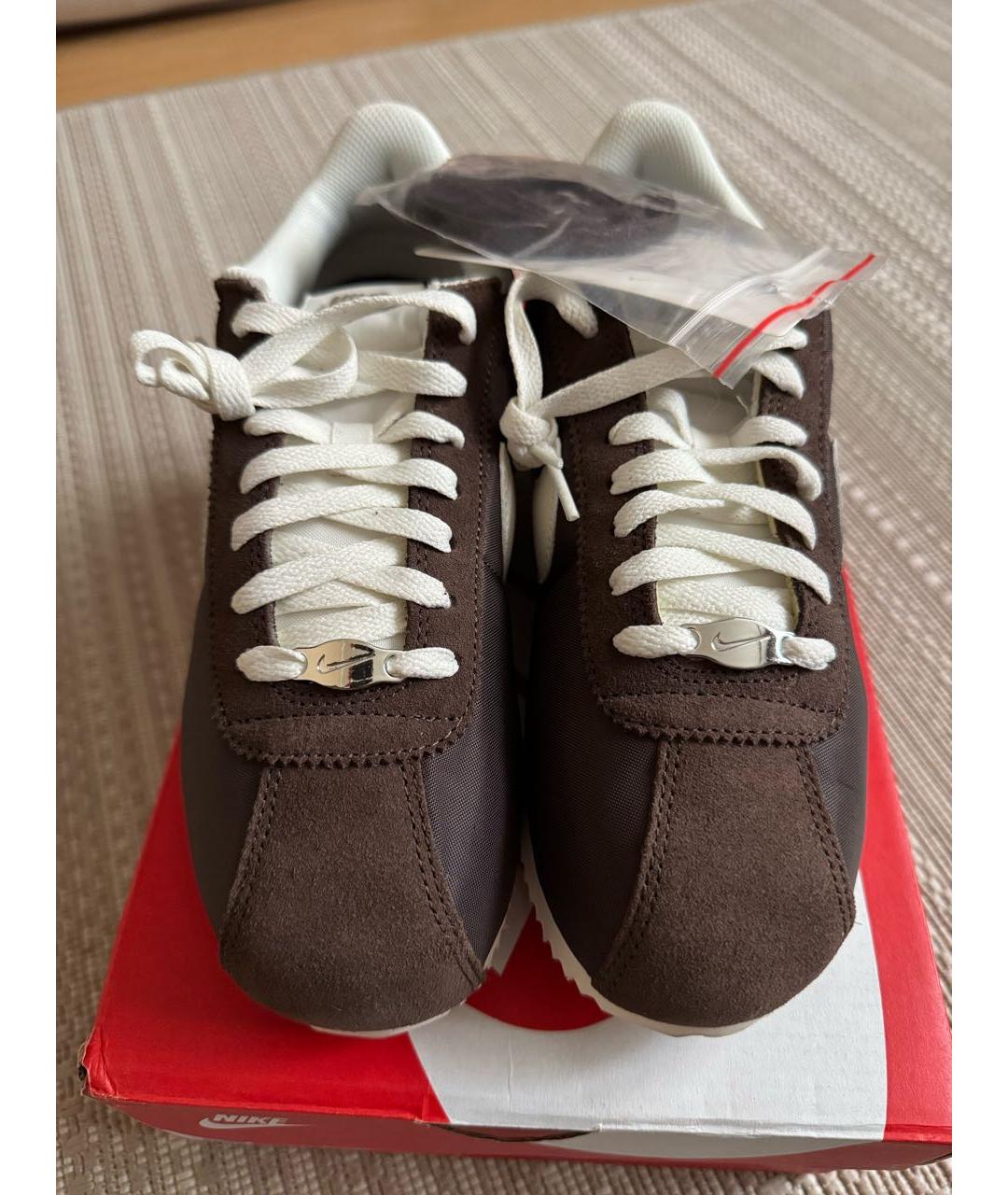 NIKE Коричневые кроссовки, фото 2