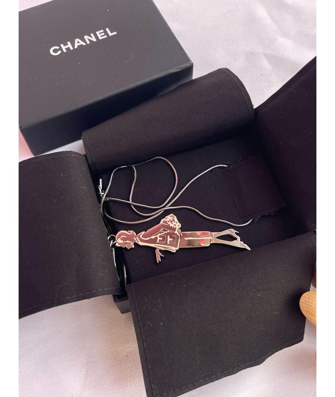 CHANEL Серебрянный металлический кулон, фото 7