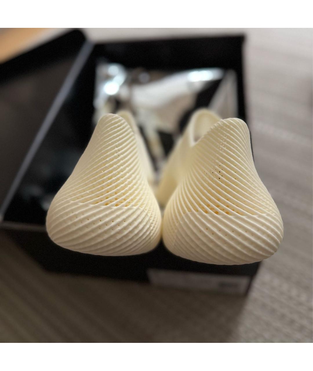 ADIDAS Бежевые резиновые низкие кроссовки / кеды, фото 4