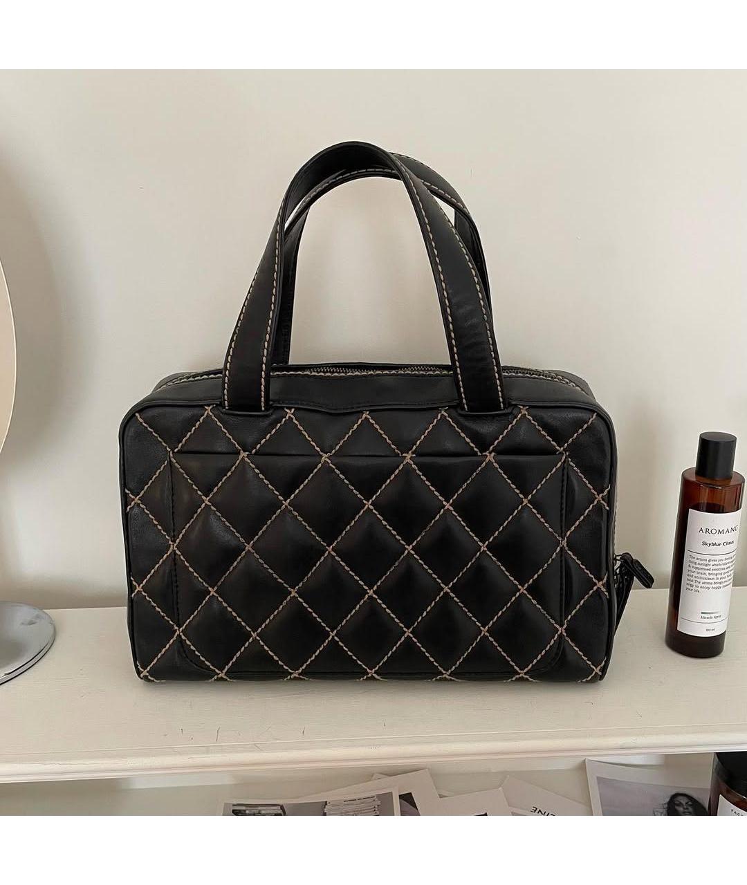 CHANEL Черная кожаная сумка тоут, фото 2