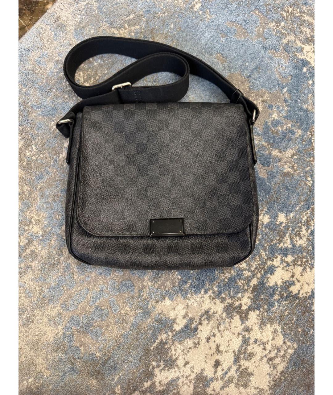 LOUIS VUITTON Черная кожаная сумка на плечо, фото 6