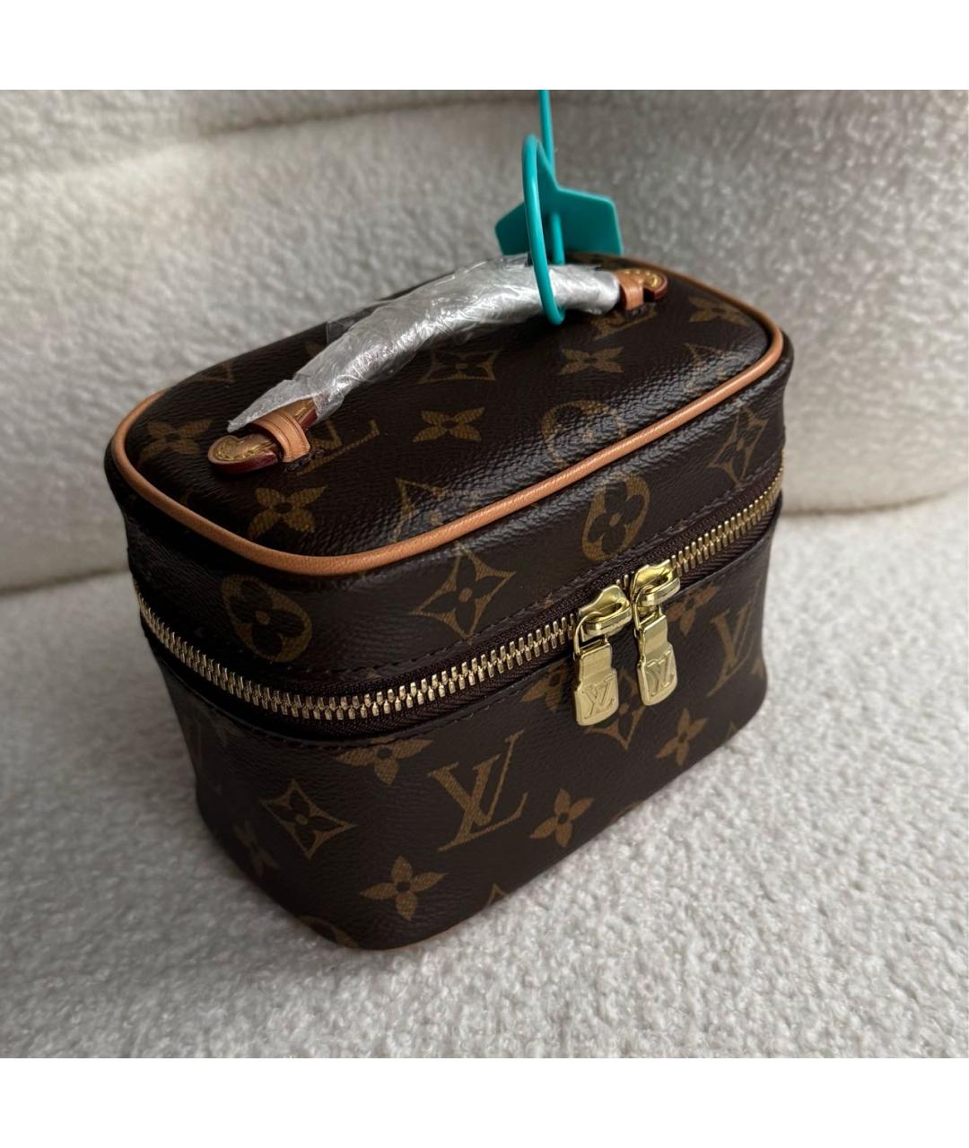 LOUIS VUITTON Коричневая кожаная косметичка, фото 2