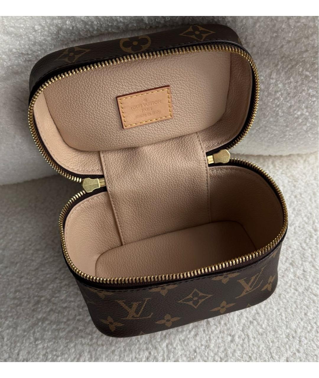 LOUIS VUITTON Коричневая кожаная косметичка, фото 4