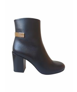 GIVENCHY Ботинки