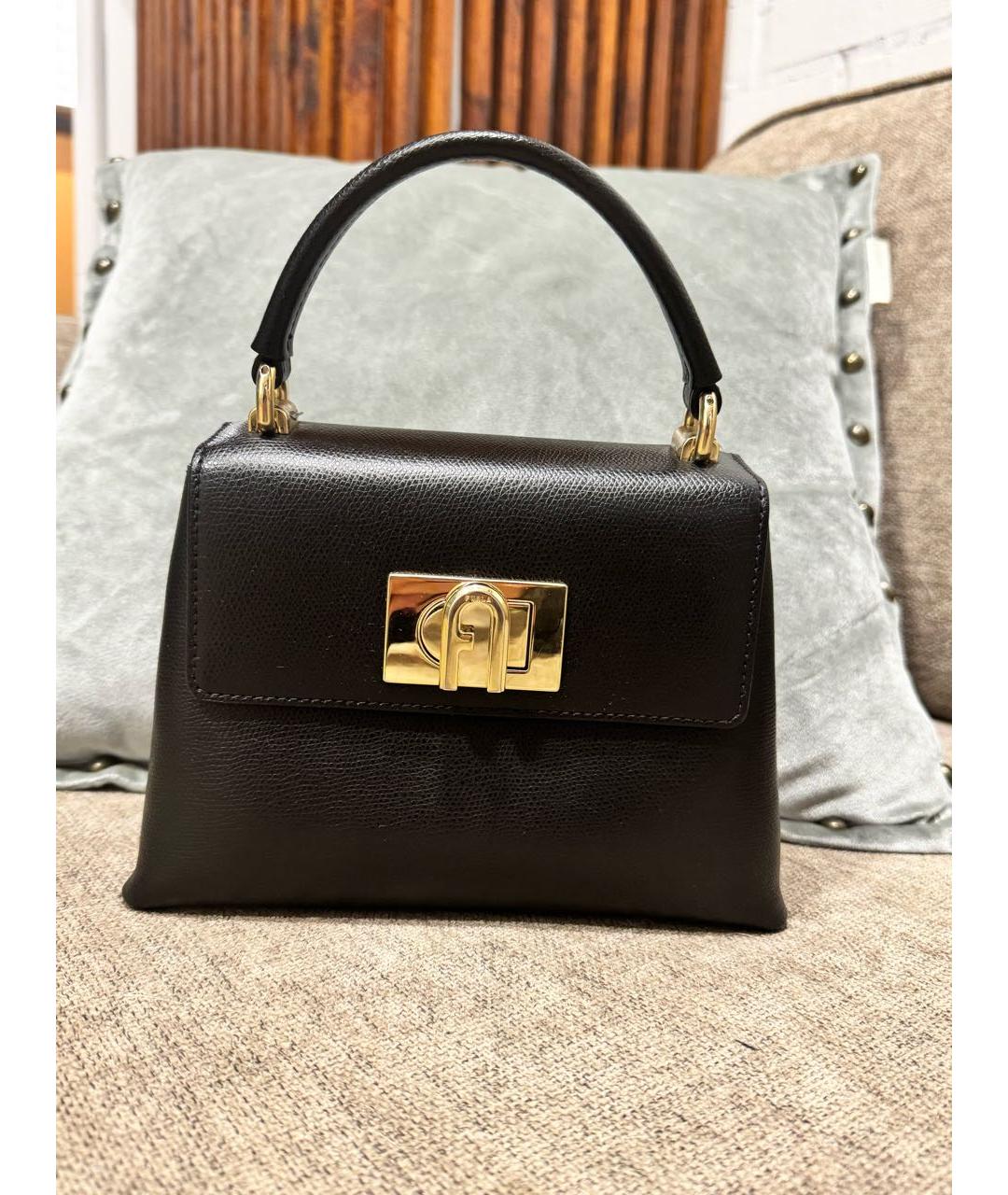 FURLA Черная кожаная сумка с короткими ручками, фото 5