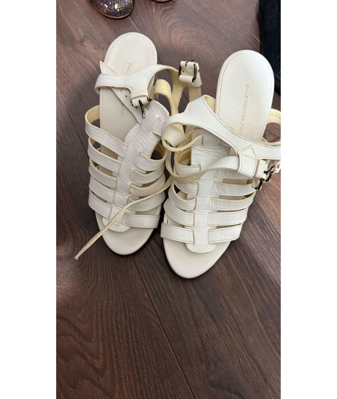 BALENCIAGA Белые кожаные босоножки, фото 5