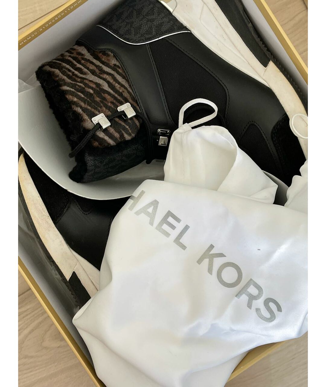 MICHAEL KORS Черные кожаные ботинки, фото 5