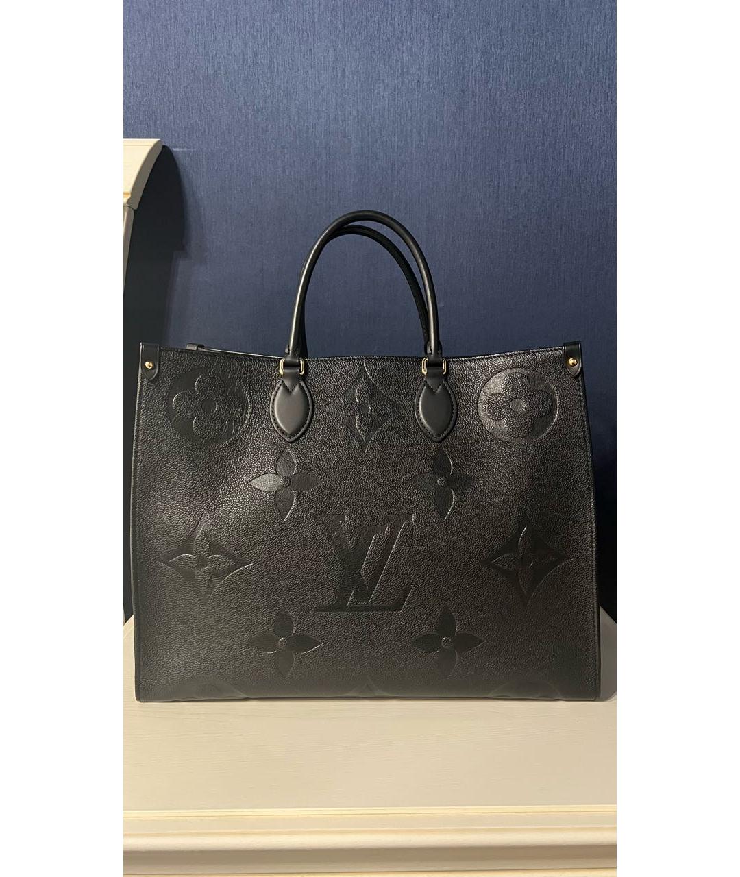 LOUIS VUITTON Черная кожаная сумка с короткими ручками, фото 2