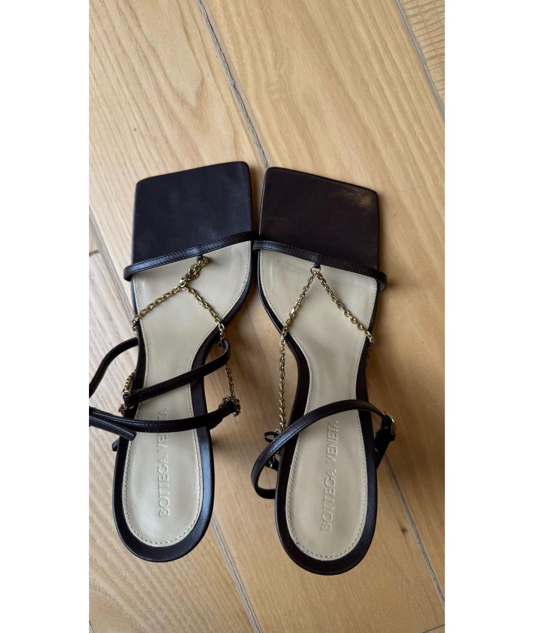 BOTTEGA VENETA Черные кожаные босоножки, фото 3