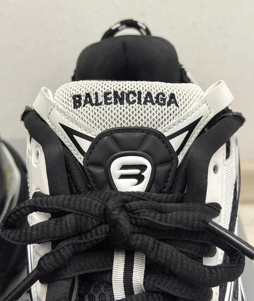 BALENCIAGA Черные кожаные низкие кроссовки / кеды, фото 4