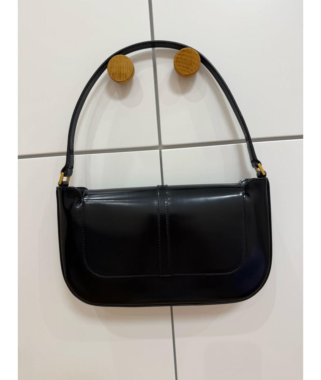 BY FAR Черная сумка с короткими ручками из лакированной кожи, фото 3