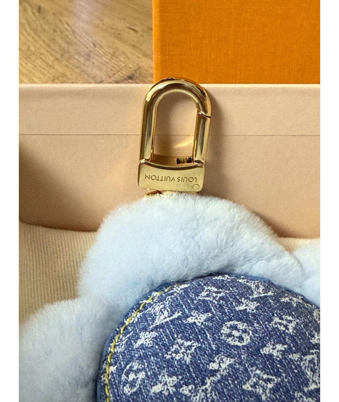 LOUIS VUITTON Голубой брелок, фото 7