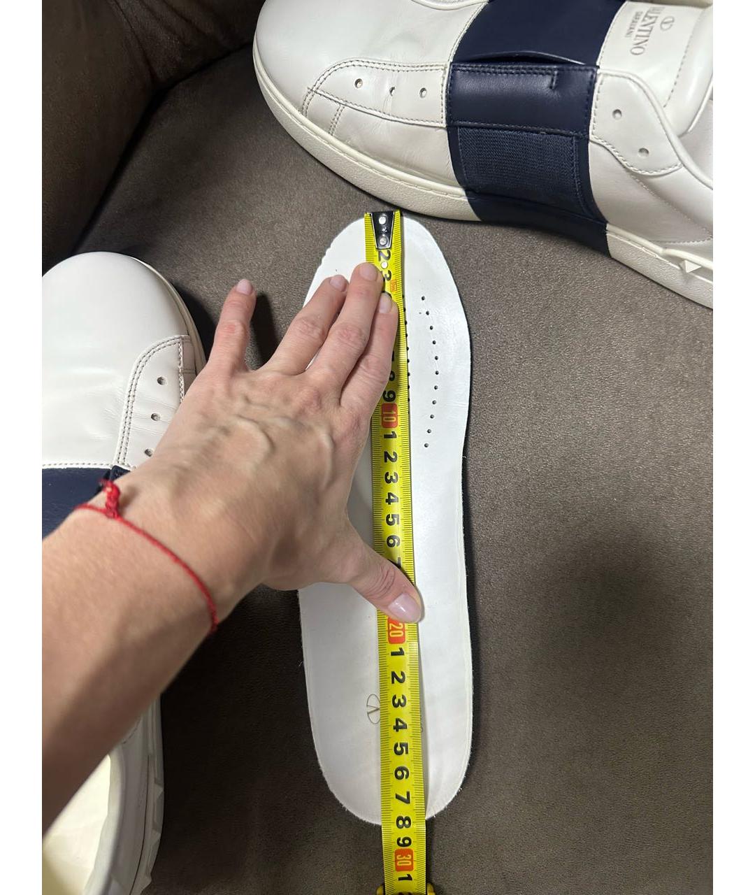 VALENTINO Белые кожаные низкие кроссовки / кеды, фото 6