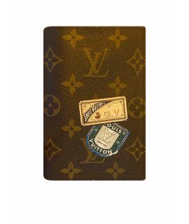 LOUIS VUITTON Обложка/футляр