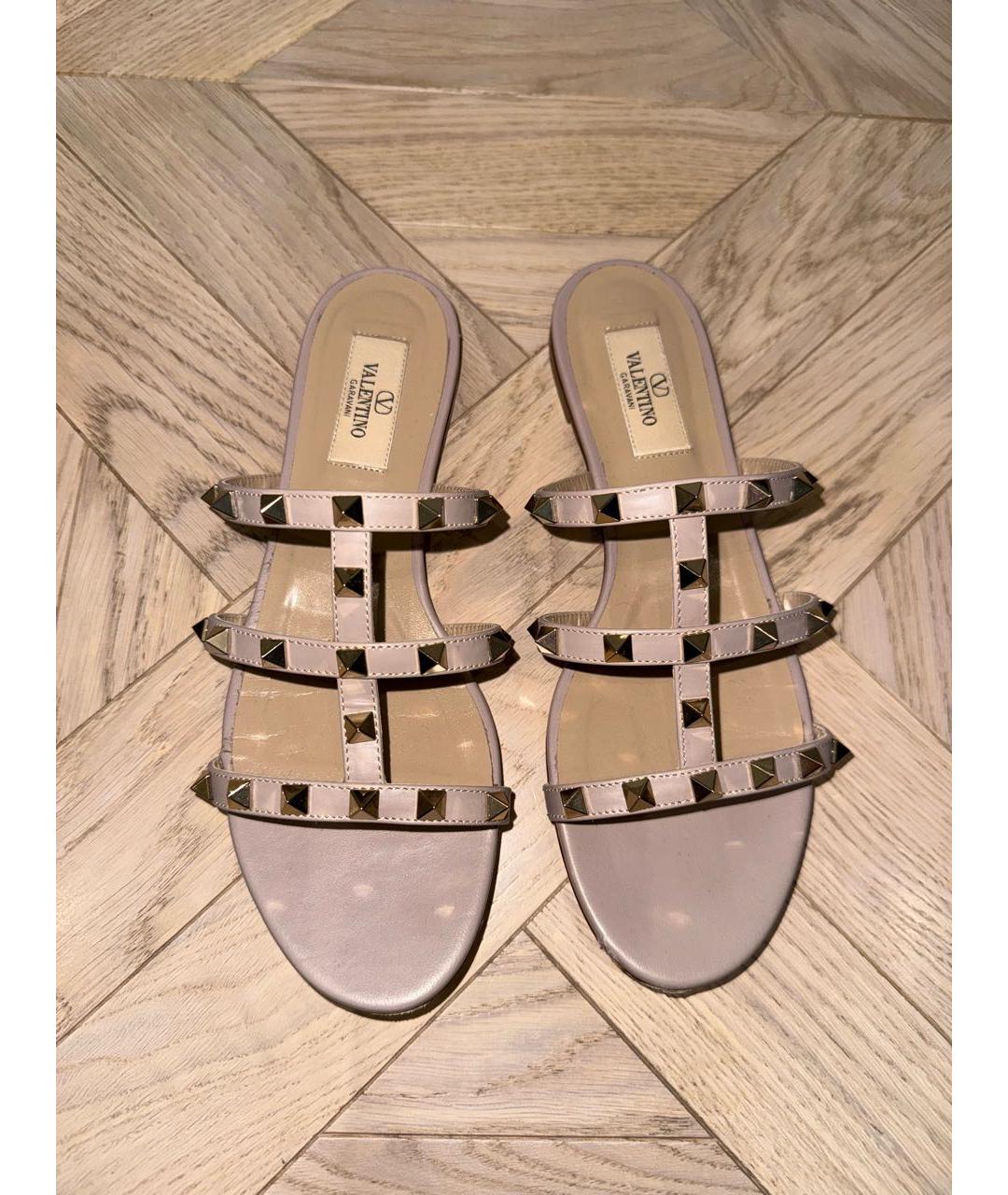 VALENTINO Бежевые кожаные шлепанцы, фото 3
