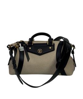 LOUIS VUITTON Сумка через плечо