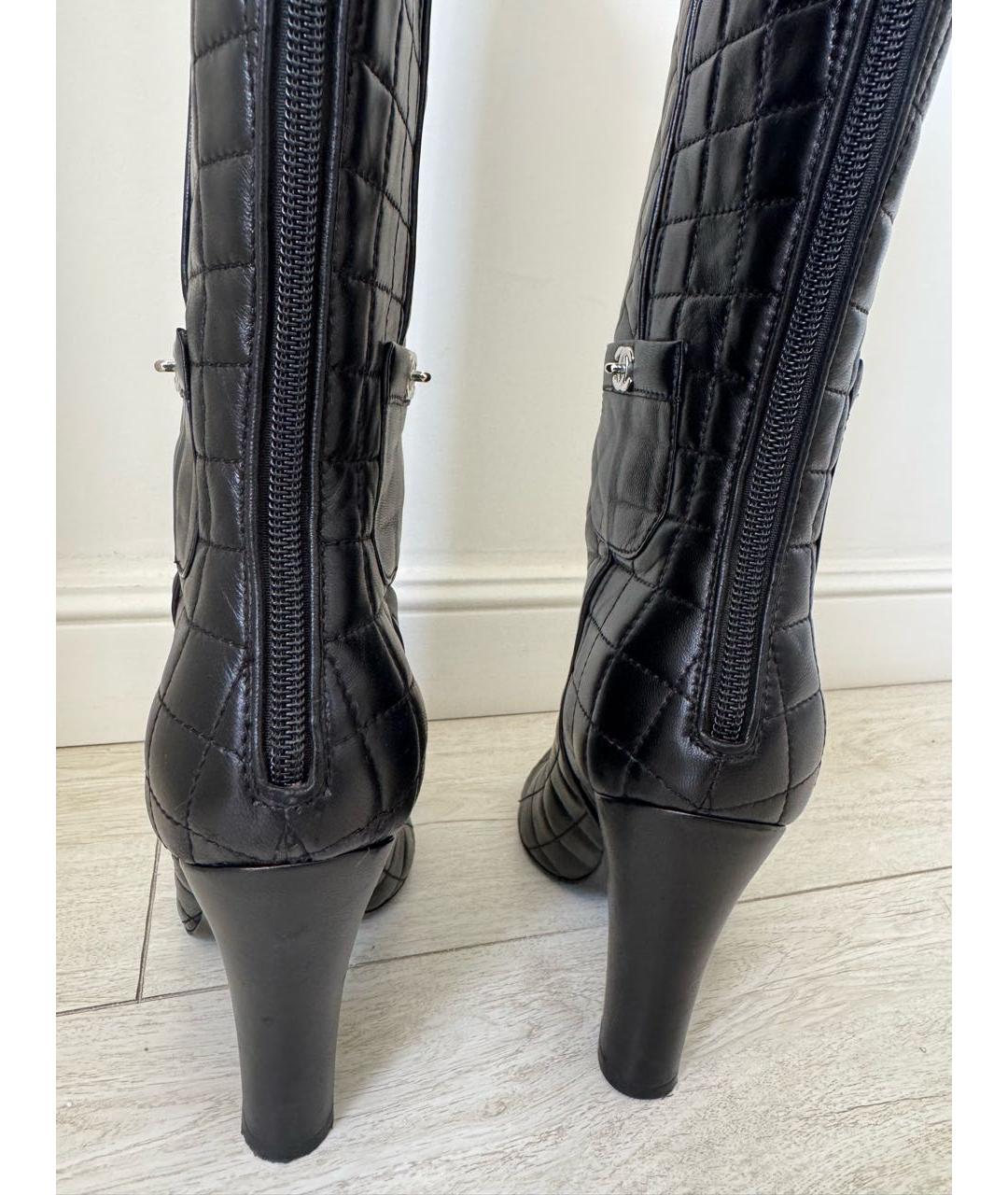 CHANEL Черные кожаные сапоги, фото 4