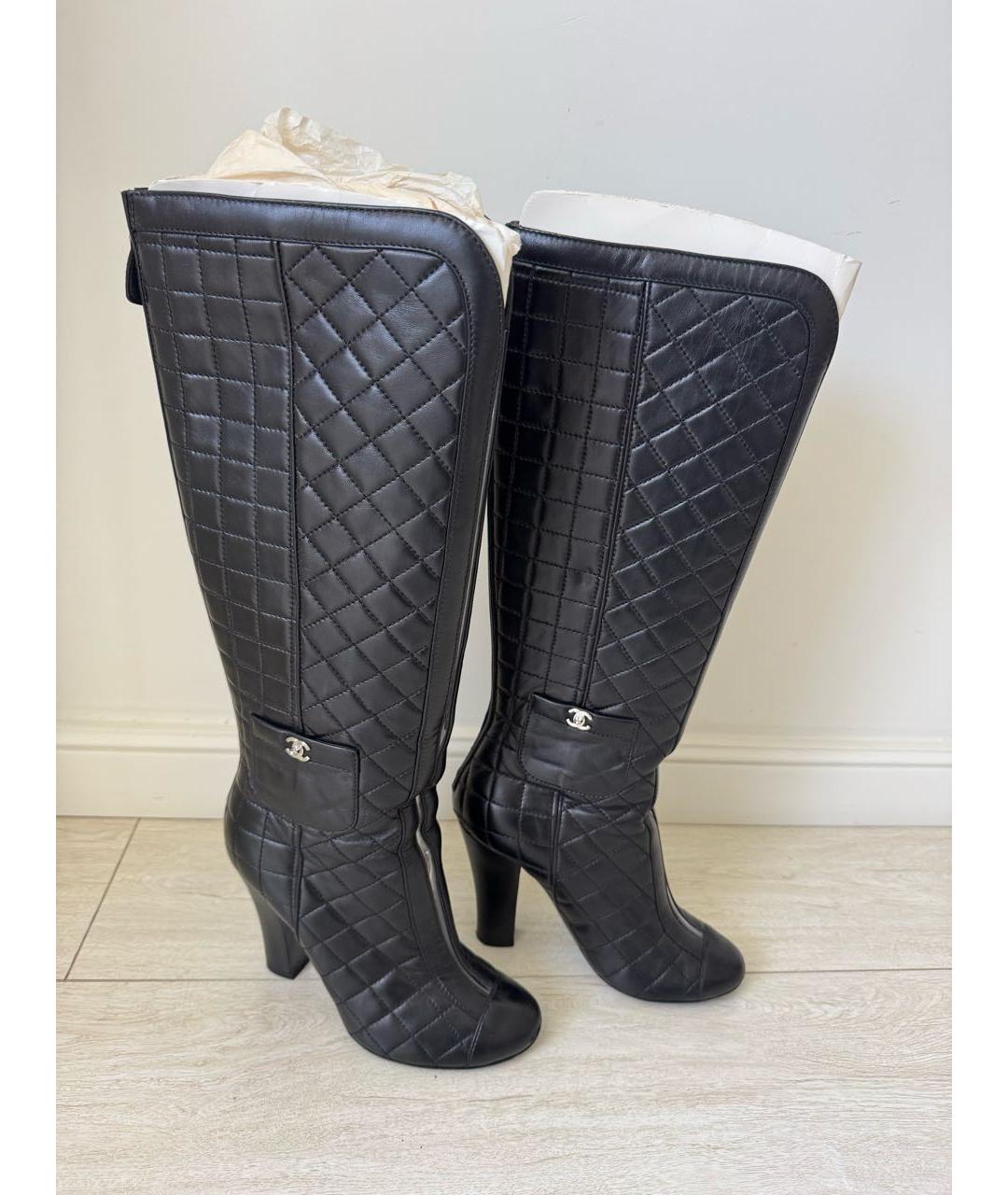 CHANEL Черные кожаные сапоги, фото 5