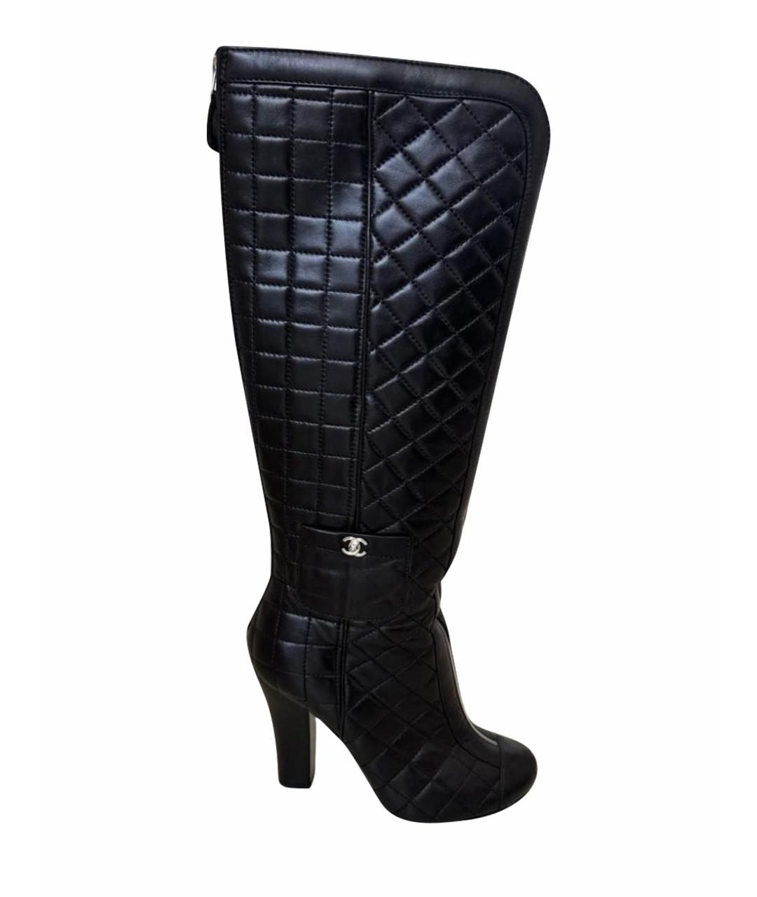 CHANEL Черные кожаные сапоги, фото 1