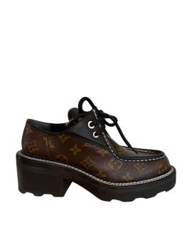 LOUIS VUITTON Ботинки