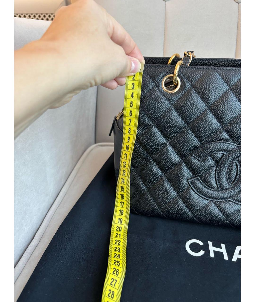 CHANEL Черная кожаная сумка тоут, фото 4
