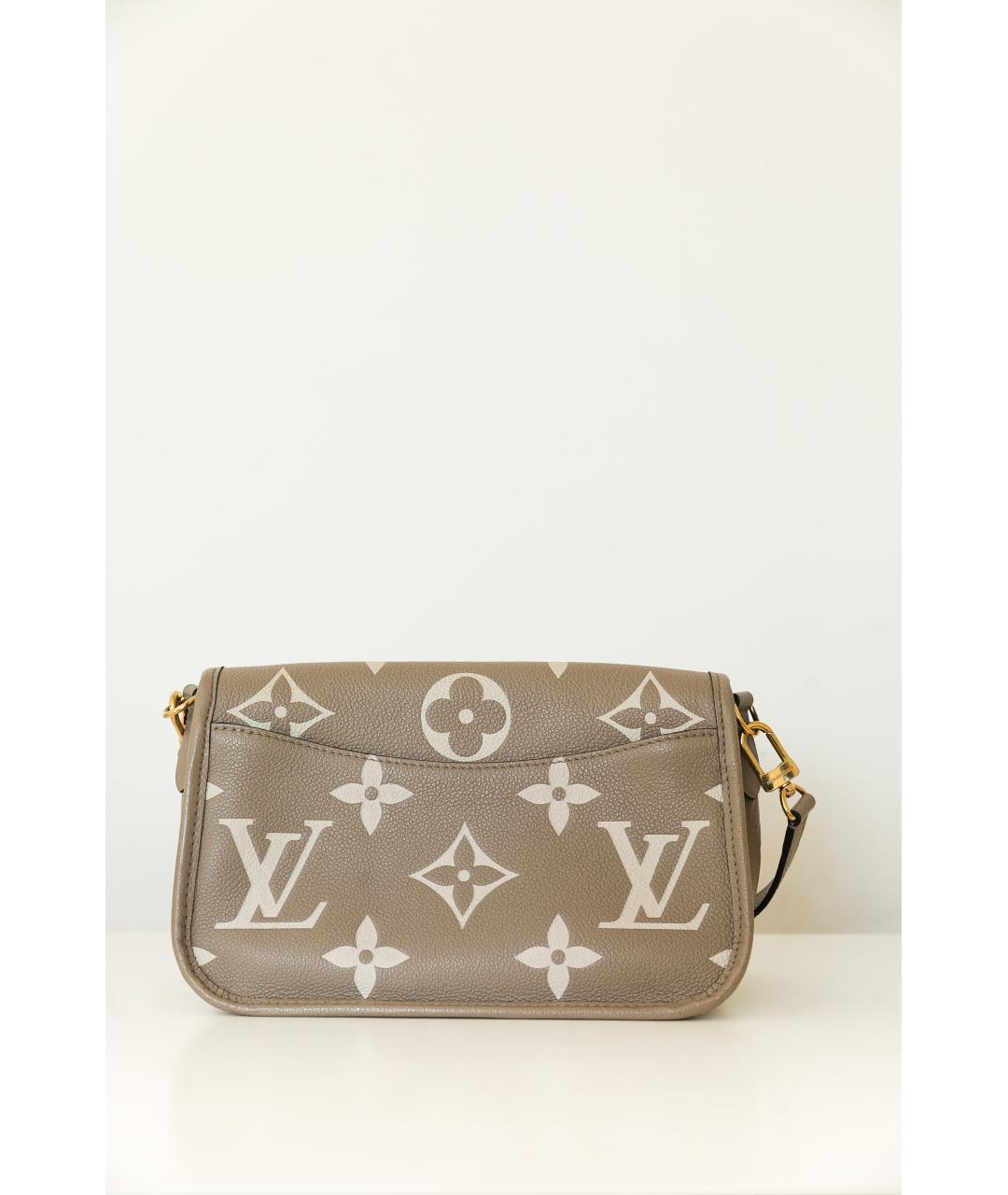 LOUIS VUITTON Бежевая кожаная сумка через плечо, фото 3