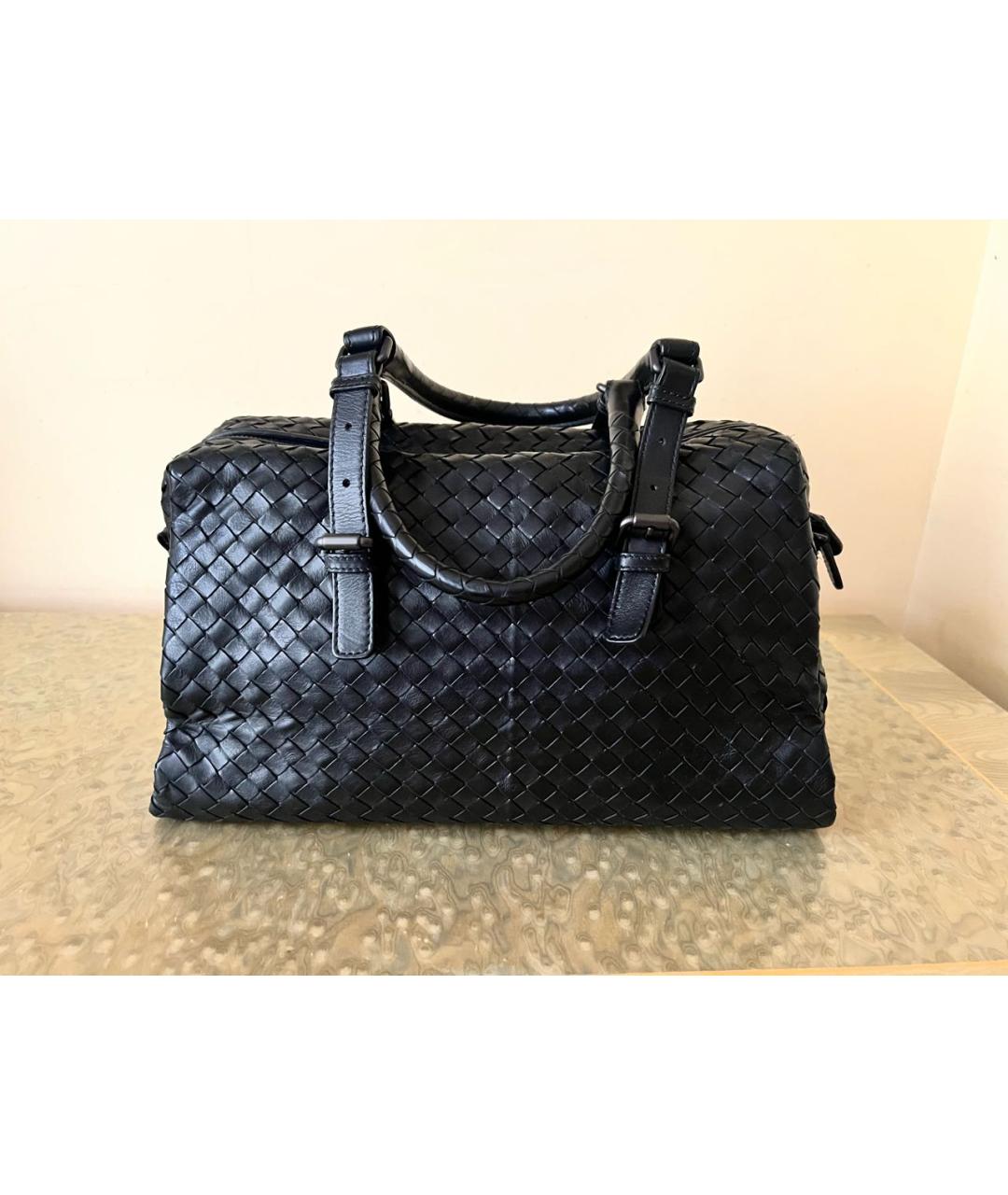 BOTTEGA VENETA Черная кожаная сумка с короткими ручками, фото 9