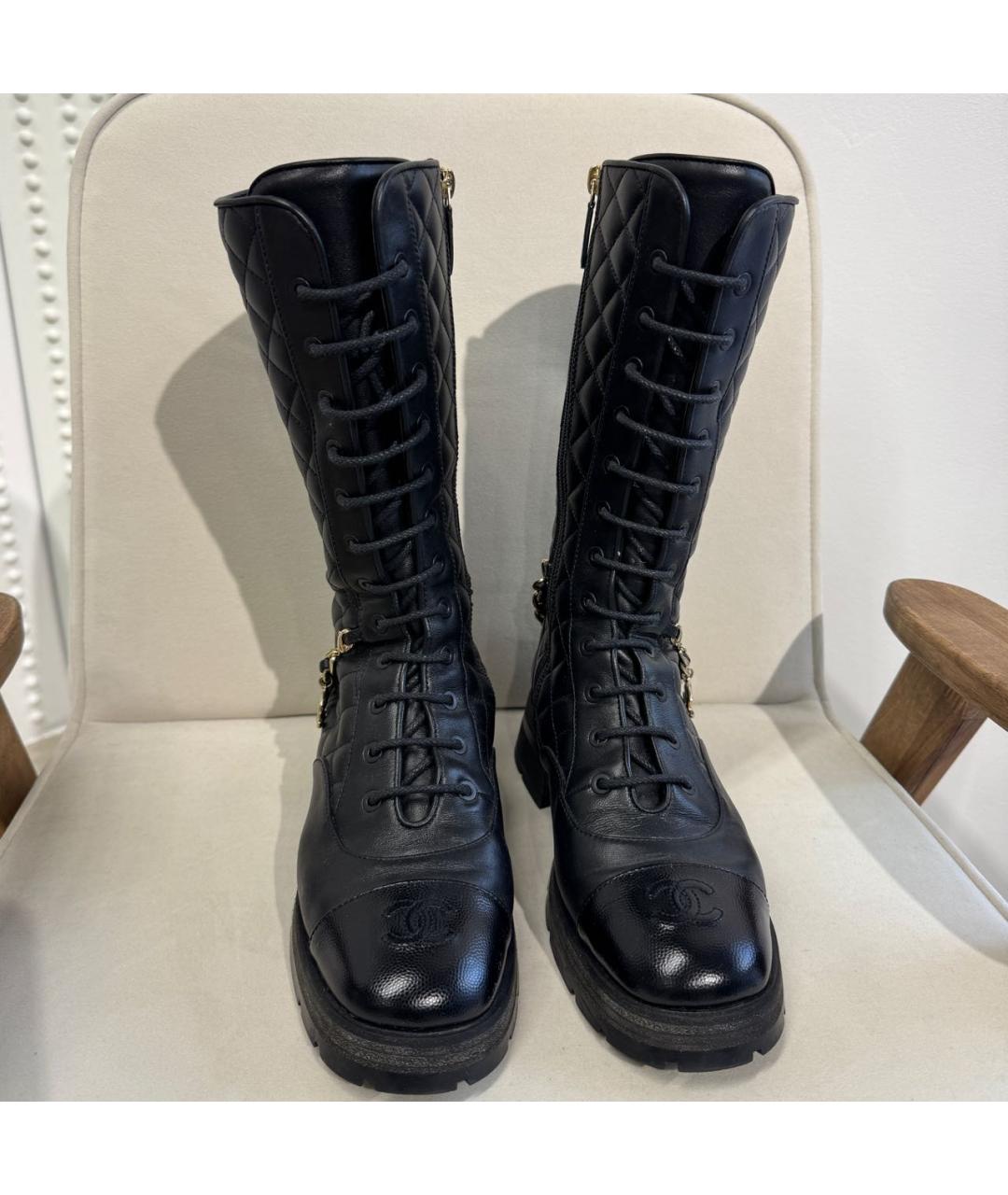 CHANEL Черные кожаные сапоги, фото 2