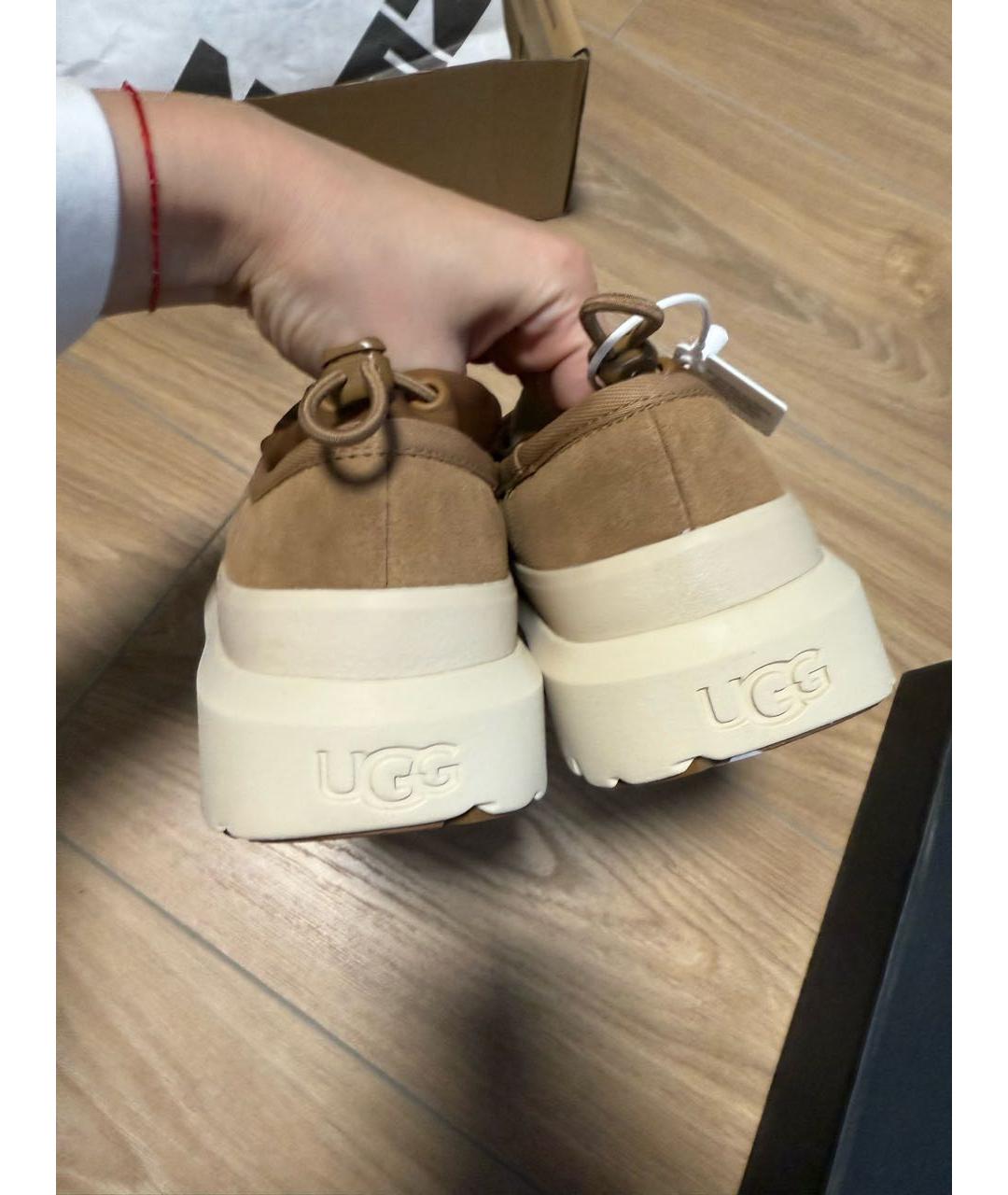 UGG AUSTRALIA Бежевые замшевые сабо, фото 4