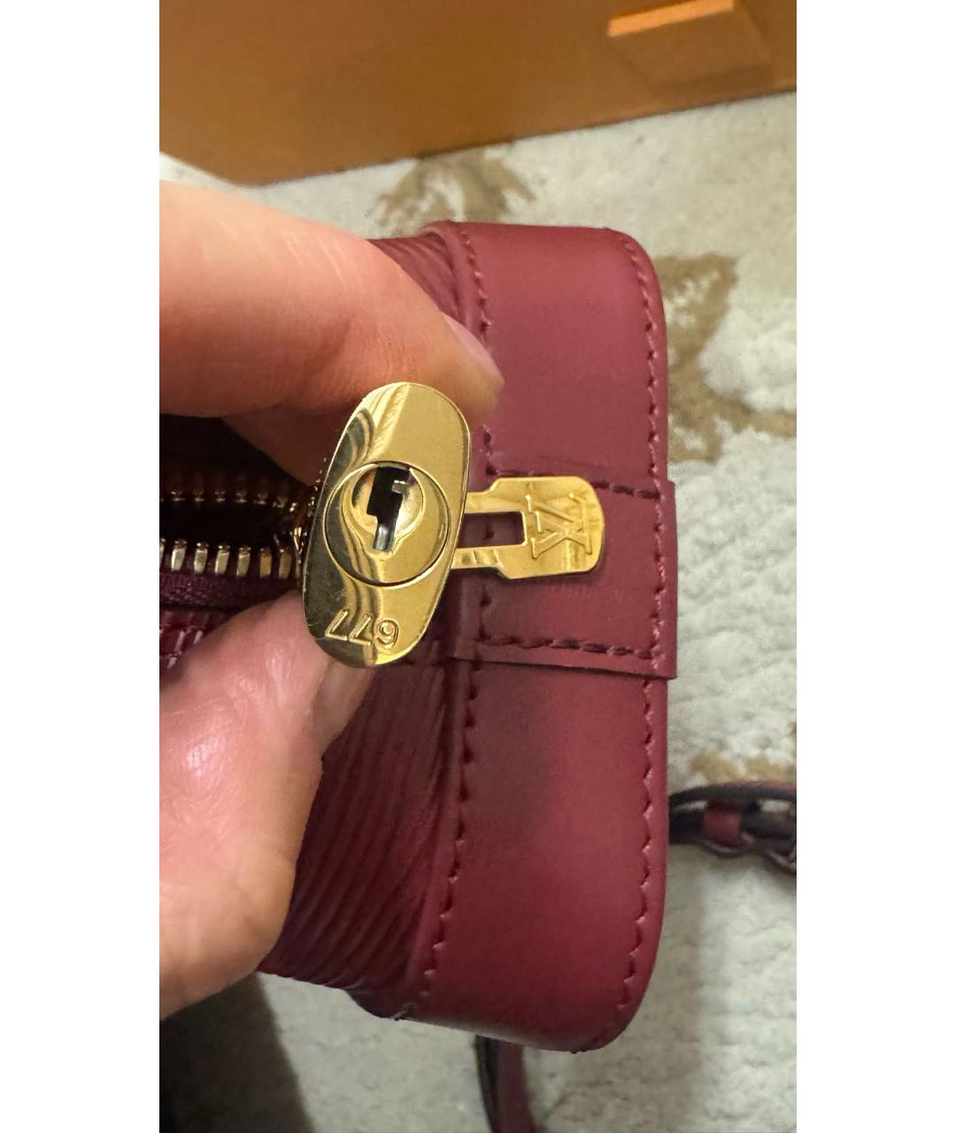LOUIS VUITTON Бордовая кожаная сумка с короткими ручками, фото 4