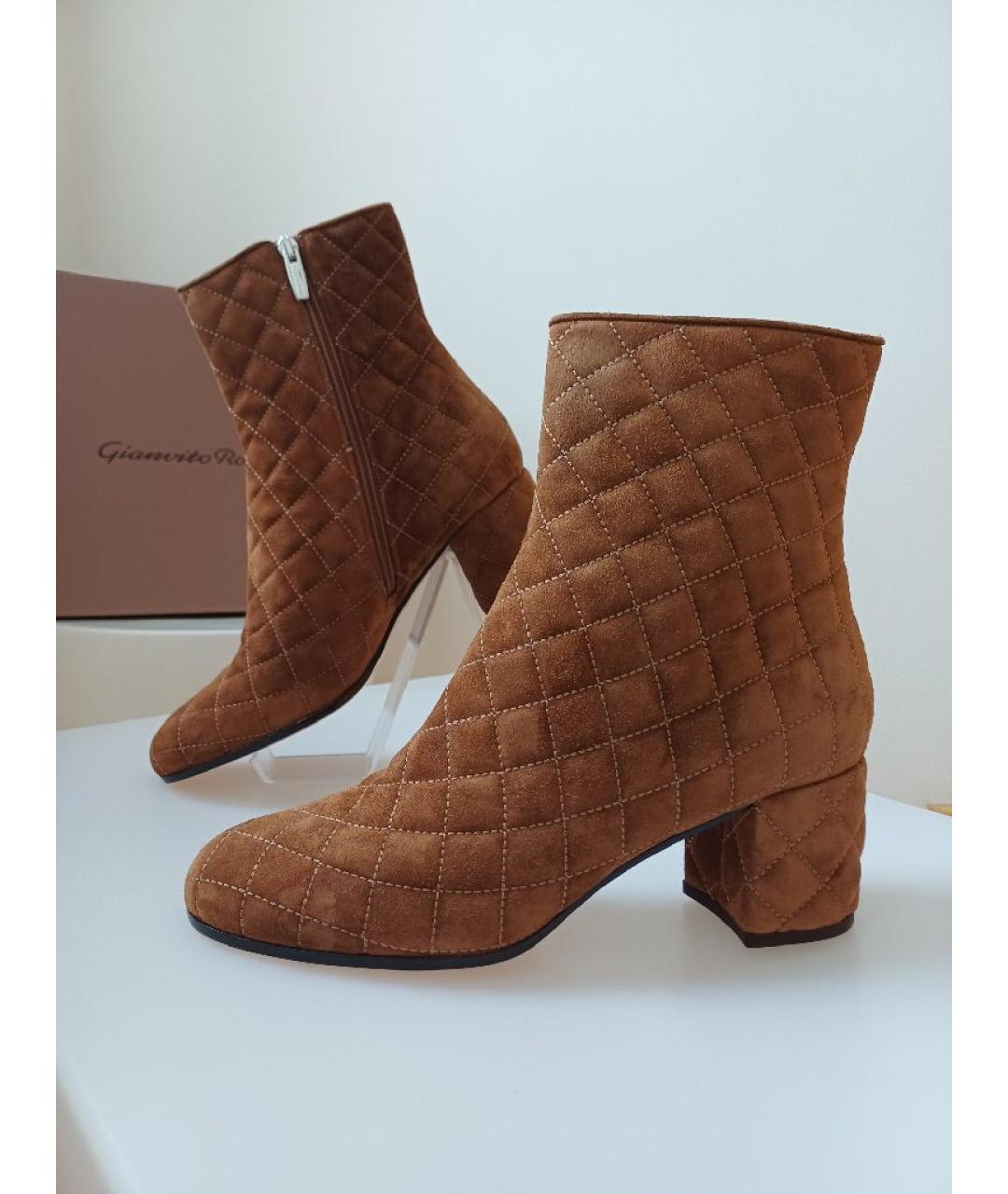 GIANVITO ROSSI Коричневые замшевые ботильоны, фото 5