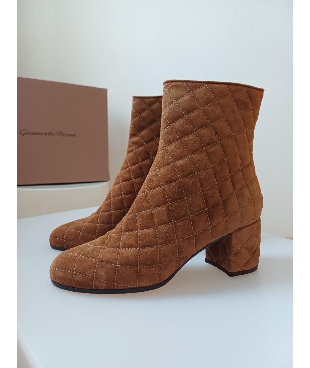 GIANVITO ROSSI Коричневые замшевые ботильоны, фото 2