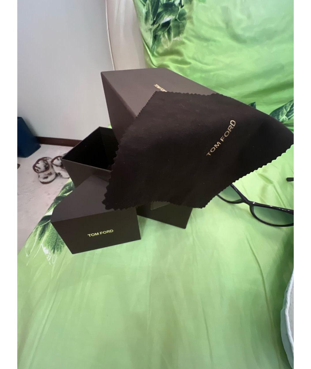 TOM FORD Черные пластиковые солнцезащитные очки, фото 5