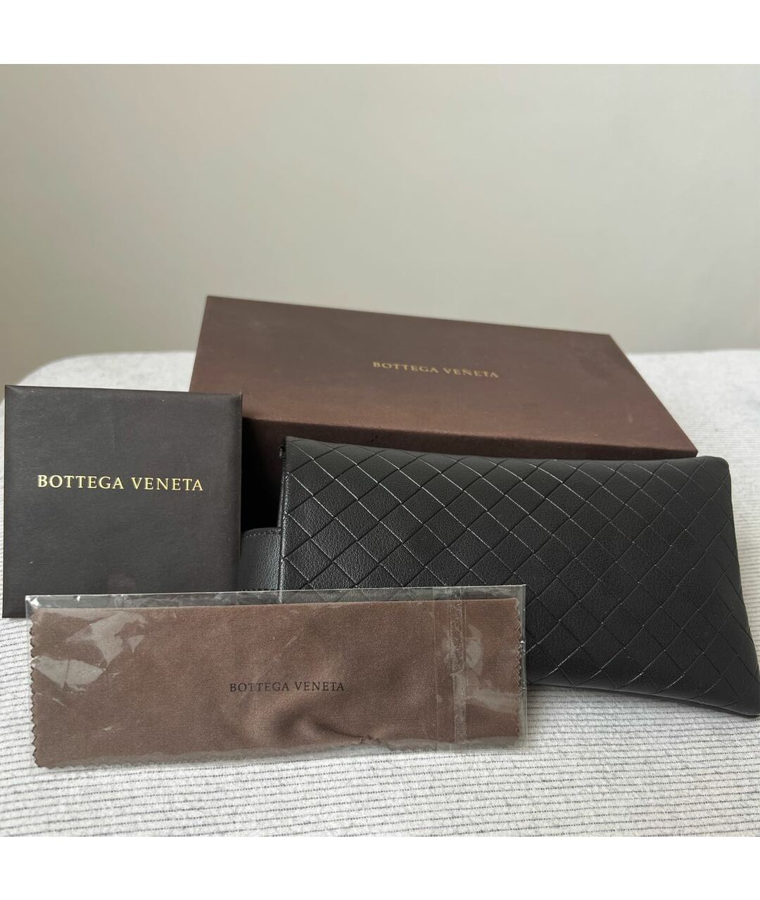 BOTTEGA VENETA Черные пластиковые солнцезащитные очки, фото 4
